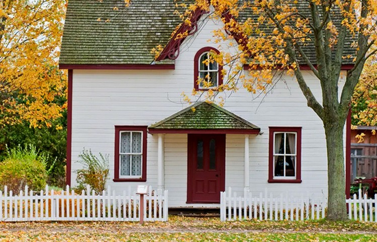 house with picket fence